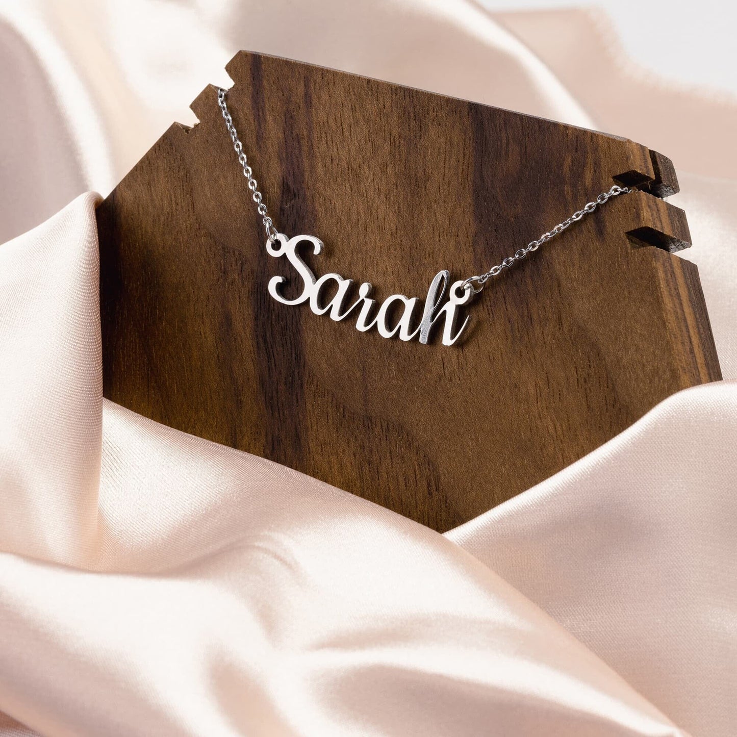 Beautiful Custom Name Necklace - Silver, Rose Gold, or Gold Jewelry Silver 