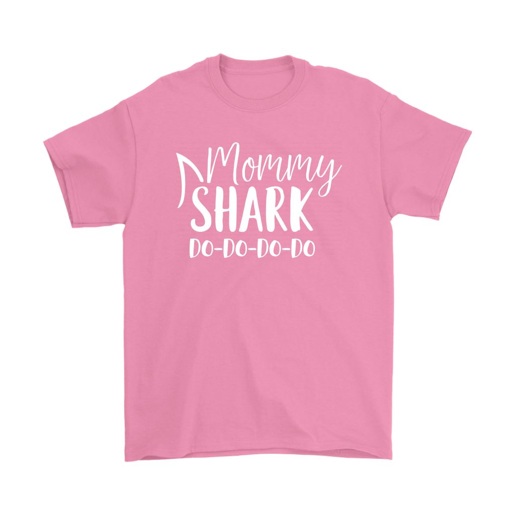 Funny "Mommy Shark" Shirts and Hoodies T-shirt Gildan Mens T-Shirt Azalea S